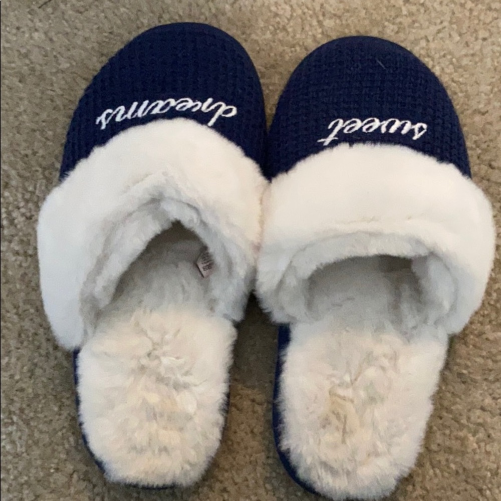 Victoria‘s Secret Slippers